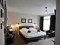 Guest house 240403 • Bed and Breakfast Antwerp • B&B Bon-Bon 'nuit'  • 2 of 26
