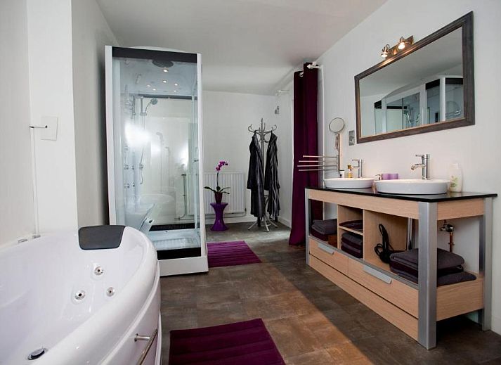 Guest house 010477 - Bed and Breakfast Antwerp - B&B Luxe Suites 1-2-3