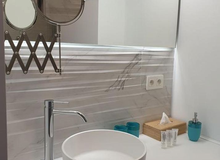 Guest house 010477 - Bed and Breakfast Antwerp - B&B Luxe Suites 1-2-3