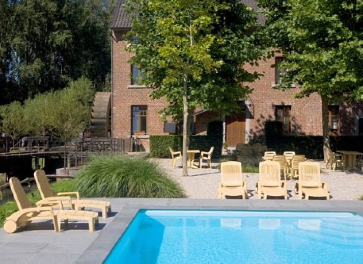 Guest house 052302 • Bed and Breakfast Limburg • Ruttermolen 