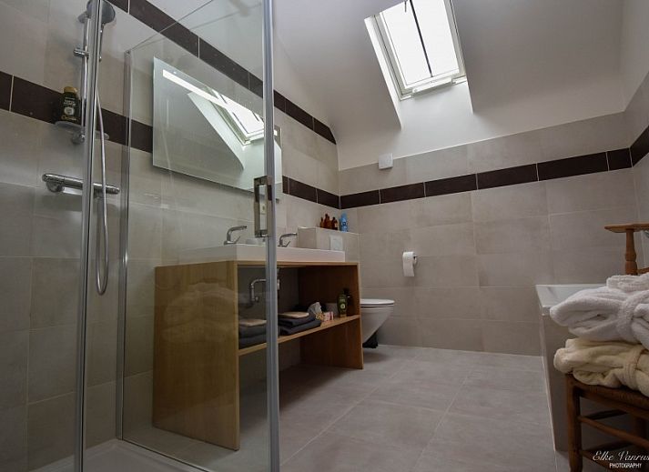 Cozy dining area at B&B De Bloesem in Tongeren, Limburg, Belgium, bed and breakfast.