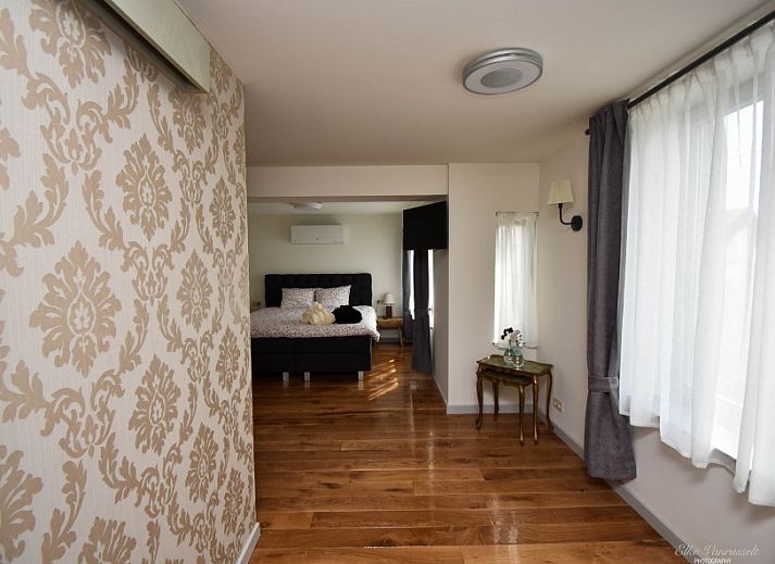 Modern kitchen facilities at B&B De Bloesem in Tongeren, Limburg, Belgium, bed and breakfast.