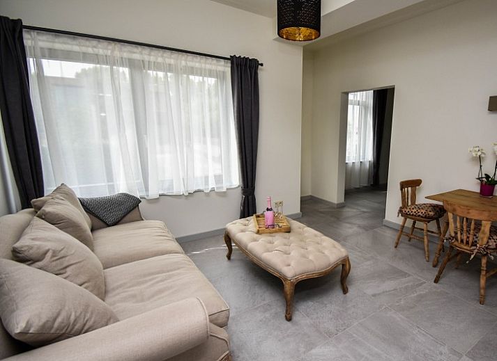 Comfortable living space in B&B De Bloesem in Tongeren, Limburg, Belgium, bed and breakfast.