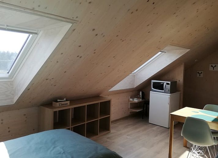 Luchtfoto van Huisje in Tailles, bed and breakfast in de groene landschappen van de Ardennen, Belgie.