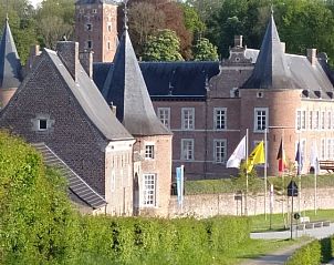 Historisch kasteel nabij De Lodge bed and breakfast in Grote-Spouwen, Limburg, ideaal voor een cultureel uitstapje.