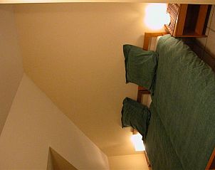 Comfortabele tweepersoonskamer in 't Regulierenhuisje, bed and breakfast in Tongeren, ideaal voor rustzoekers in Limburg, Belgi.